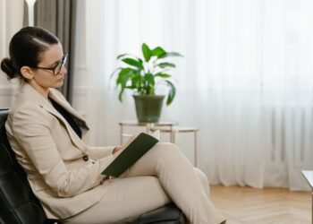 Hochzeitsplanerin werden: Gewerbe, Verträge, Preise