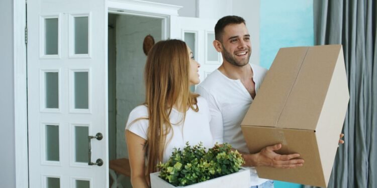 Vom Ja zum Einzug: Umzug nach der Hochzeit planen
